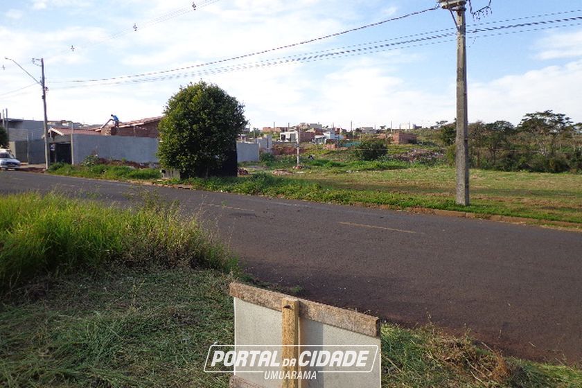 Terreno &agrave; venda - 170m&sup2; - Jardim Colorado