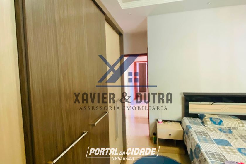 Casa &agrave; venda - 191m&sup2; - Pra&ccedil;a 7 de Setembro, Zona 05
