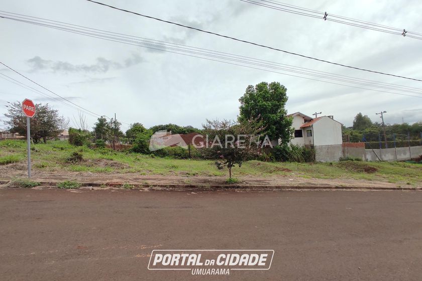Terreno &agrave; venda - 360m&sup2; - JARDIM PANCERA