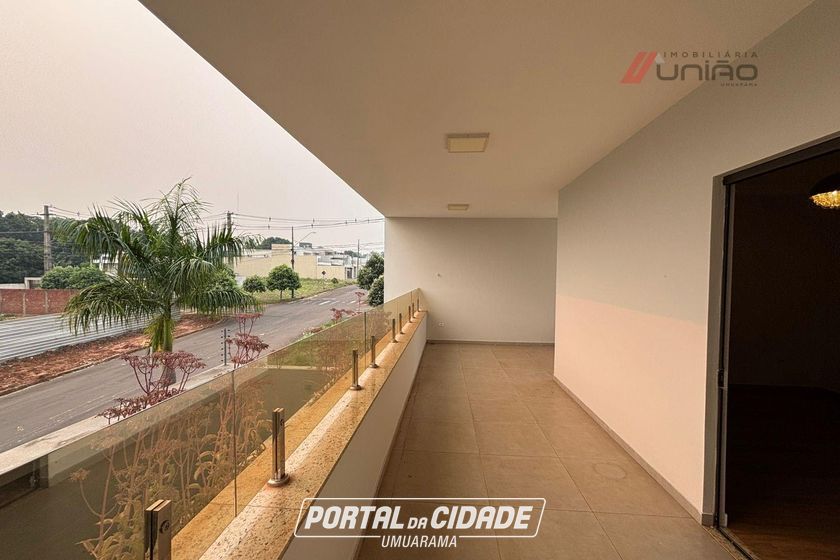 Casa &agrave; venda - 380m&sup2; - Jardim Imigrantes II