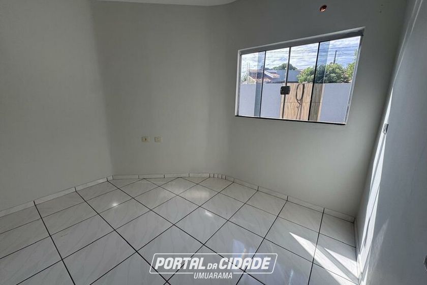 Casa &agrave; venda - 150m&sup2; - Parque Alto da Paran&aacute;