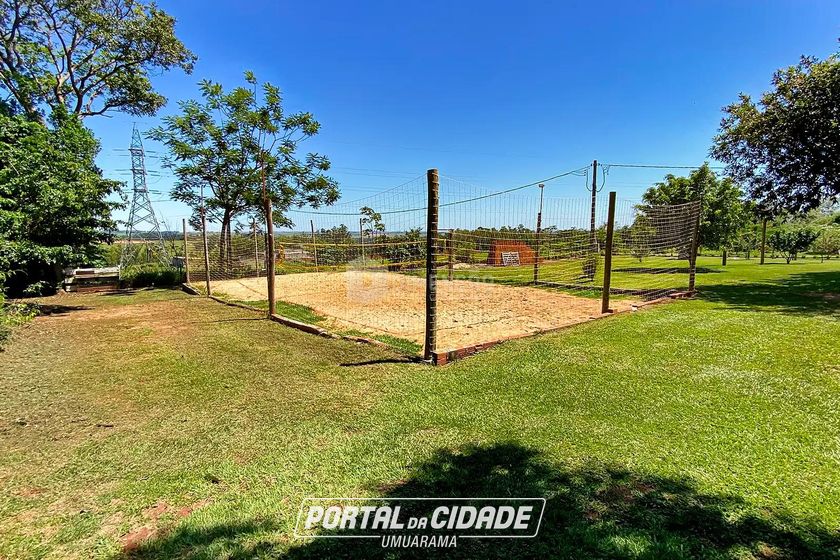 Ch&aacute;cara &agrave; venda - 160m&sup2; - Jardim Pac&iacute;fico