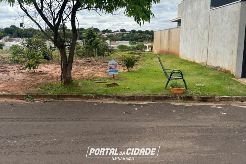 Terreno &agrave; venda - 214m&sup2; - JARDIM AEROPORTO