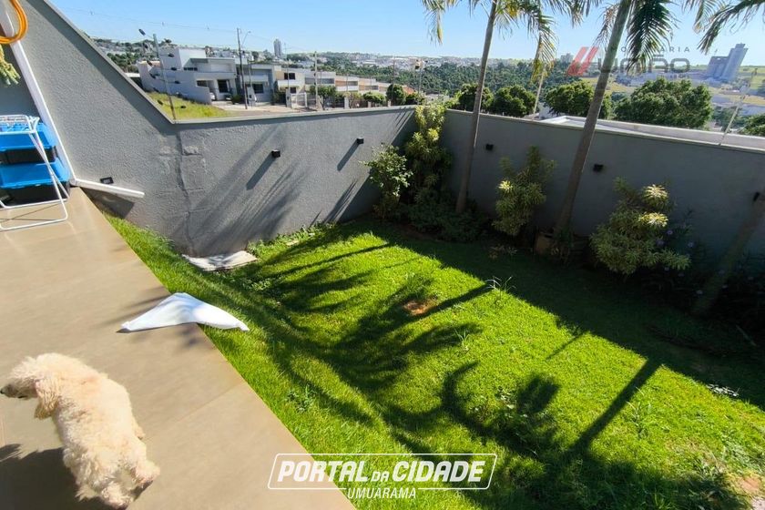 Casa &agrave; venda - 138m&sup2; - Jardim Azal&eacute;ia