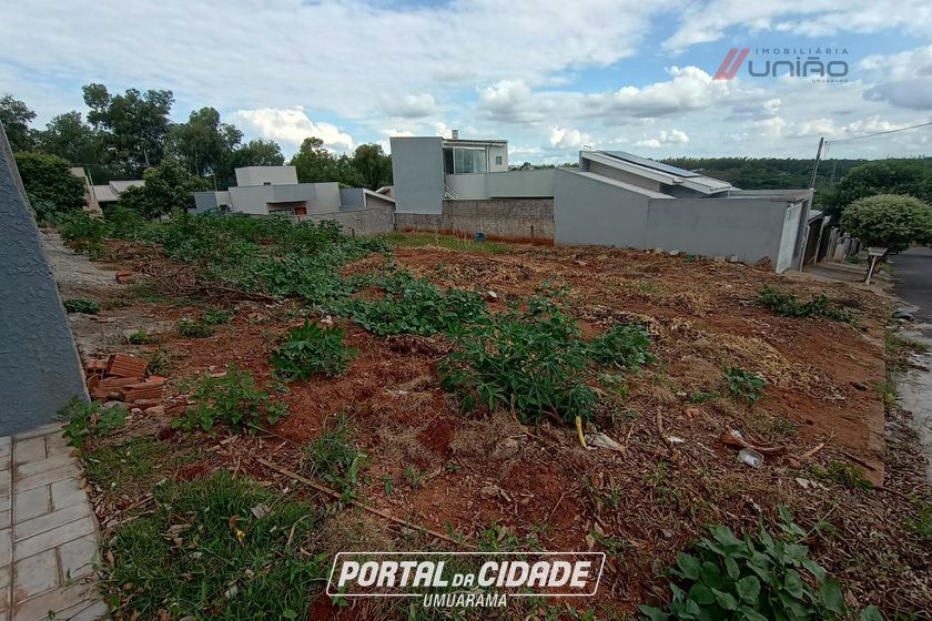 Terreno &agrave; venda - 135m&sup2; - Residencial Bourbon