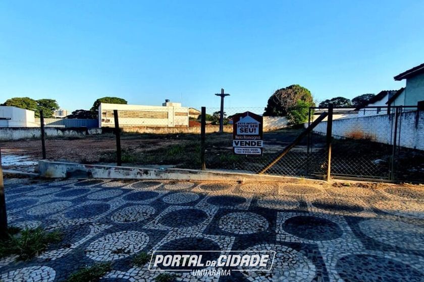 Terreno &agrave; venda - 1014m&sup2; - Zona I