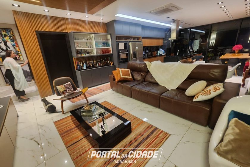 Casa &agrave; venda - 275m&sup2; - Condom&iacute;nio Royal Garden