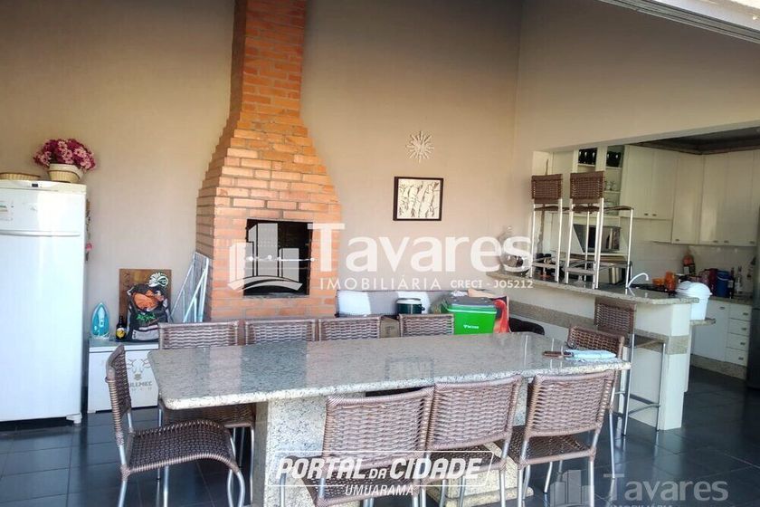 Casa &agrave; venda - 314m&sup2; - Zona I