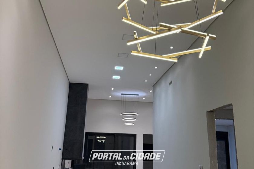 Casa &agrave; venda - 195m&sup2; - Zona II