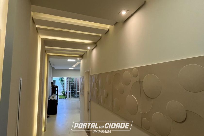 Casa &agrave; venda - 419m&sup2; - Jd Veleiros