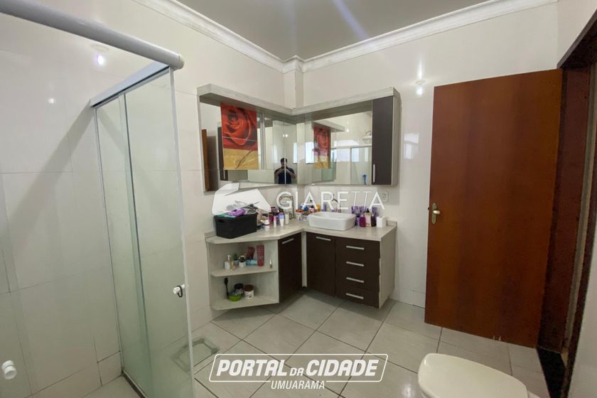 Casa &agrave; venda - 196m&sup2; - JARDIM GISELA