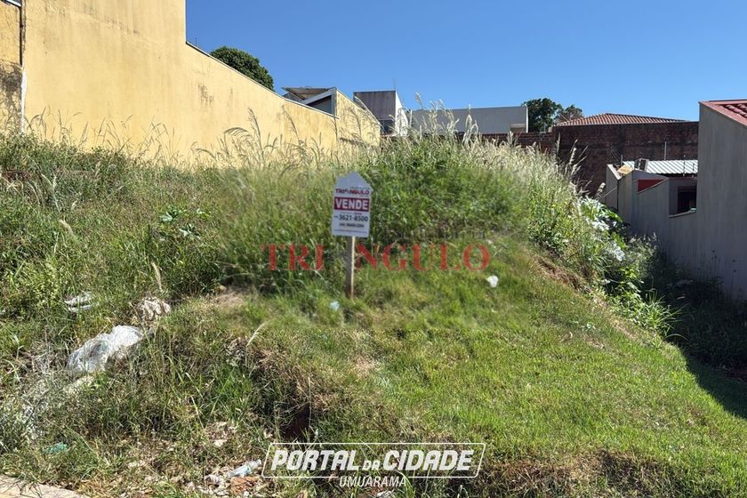 Terreno &agrave; venda - 330m&sup2; - JARDIM CANADA II