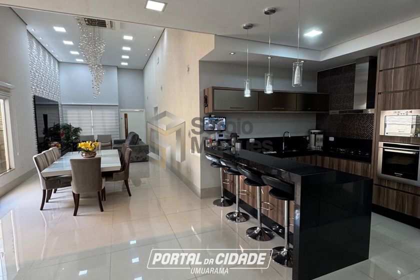 Casa &agrave; venda - 415m&sup2; - Zona V