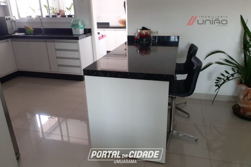 Apartamento para alugar - 113m&sup2; - Zona 2  A