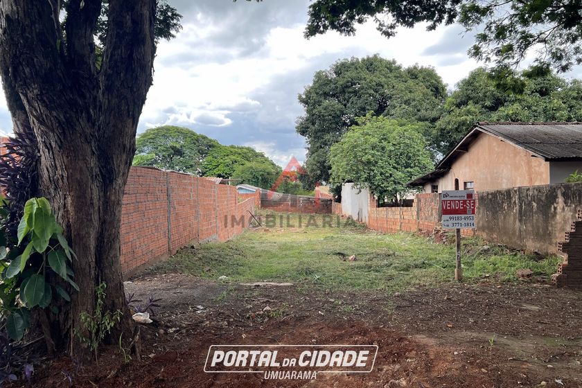 Terreno &agrave; venda - 245m&sup2; - Zona V