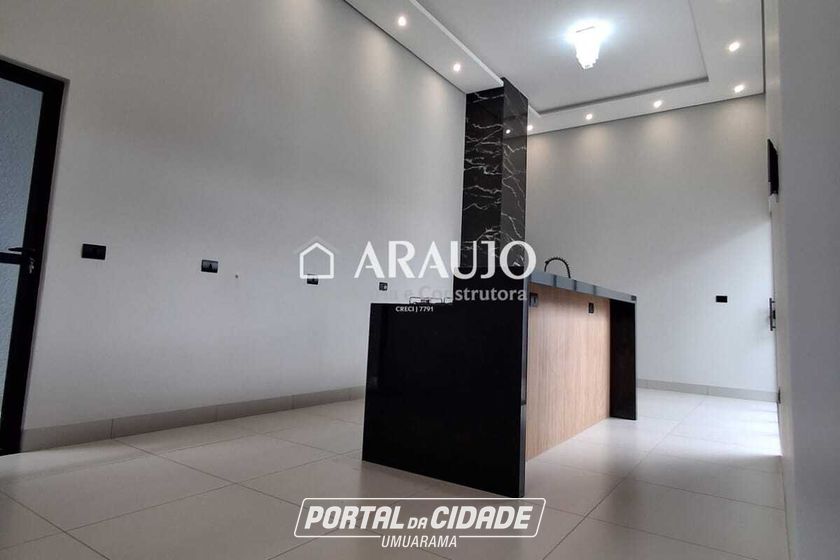 Casa &agrave; venda - 128m&sup2; - Jardim Cima