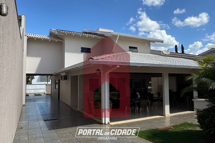 Casa para alugar - 332m&sup2; - Zona I