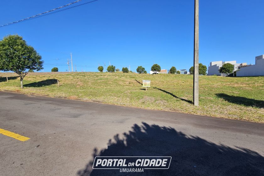 Terreno &agrave; venda - 240m&sup2; - Parque Interlagos