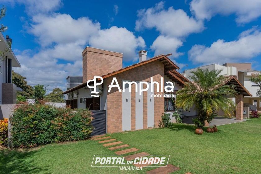 Casa &agrave; venda - 266m&sup2; - Regi&atilde;o do Lago