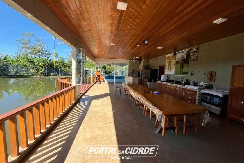 Ch&aacute;cara &agrave; venda - 