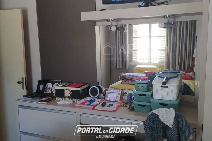 Casa &agrave; venda - 260m&sup2; - Parque San Remo