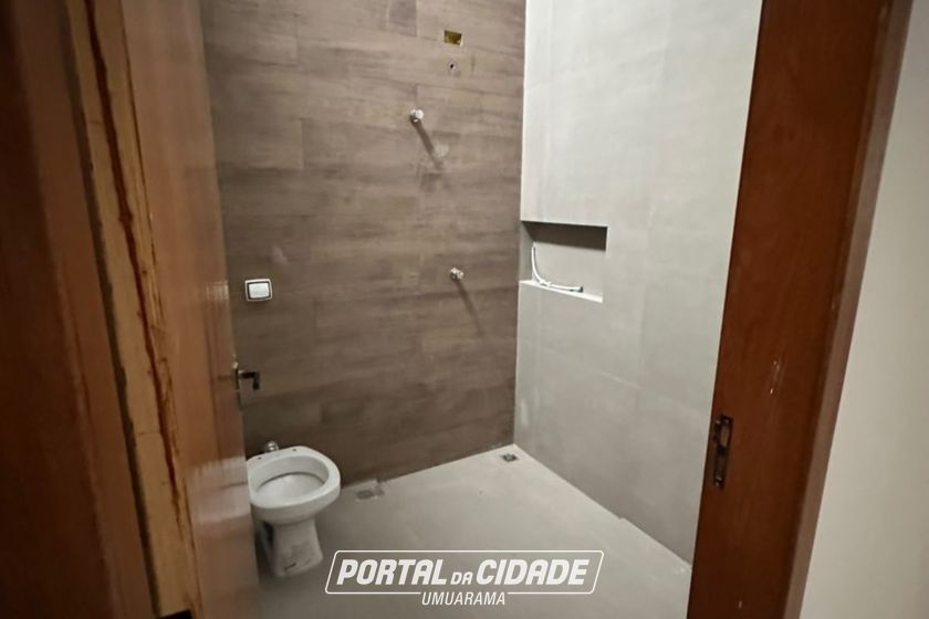 Casa &agrave; venda - 91m&sup2; - PARQUE RESIDENCIAL VILLAGE