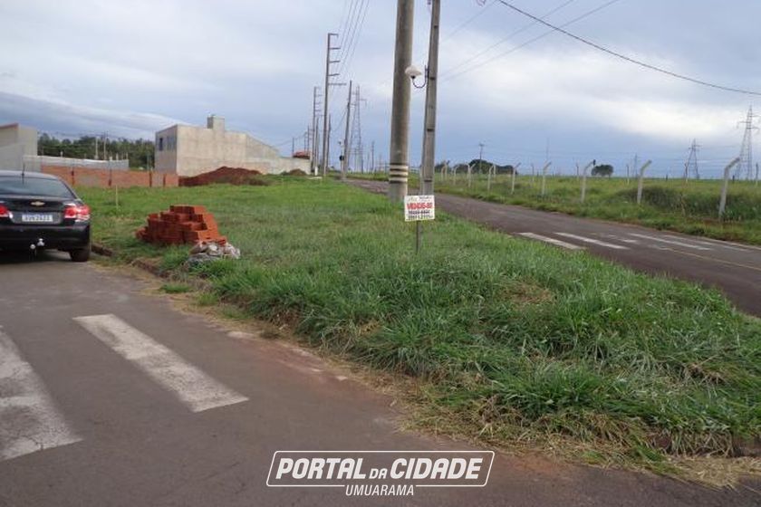 Terreno &agrave; venda - 218m&sup2; - Jardim Real