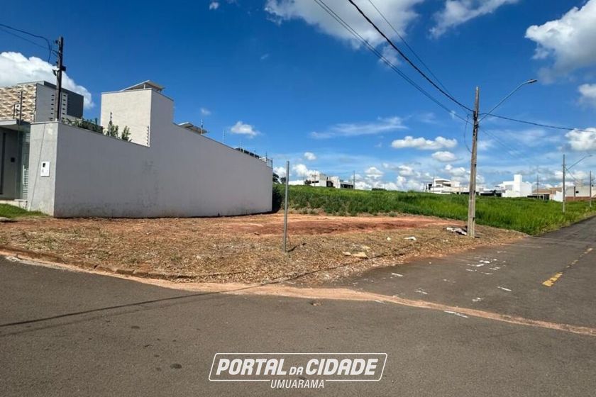Terreno &agrave; venda - 214m&sup2; - Parque Residencial Interlagos