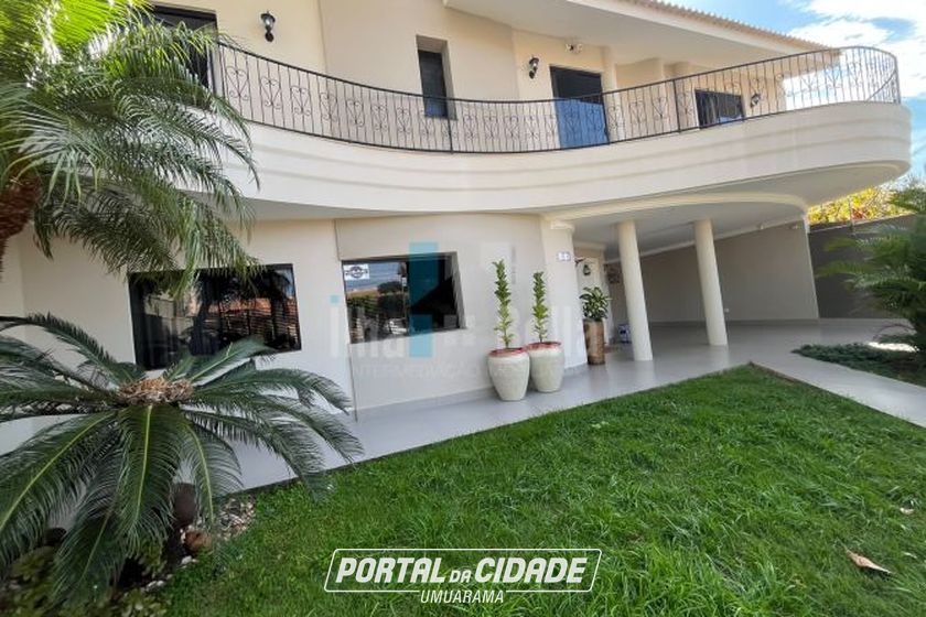 Sobrado &agrave; venda - Zona II