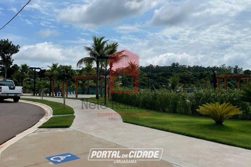 Terreno &agrave; venda - 373m&sup2; - Centro