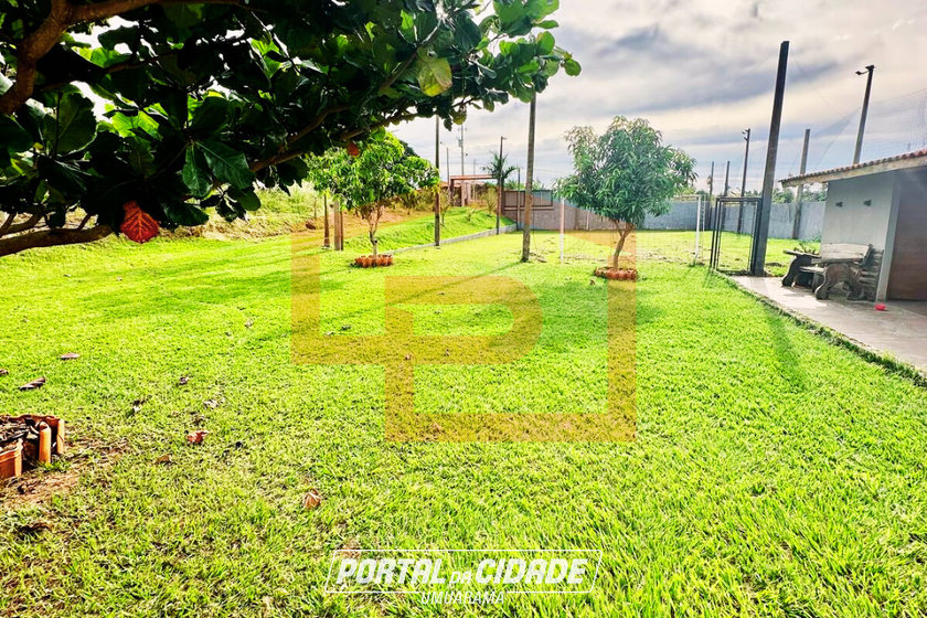 Ch&aacute;cara &agrave; venda - 4000m&sup2; - &Aacute;rea Rural