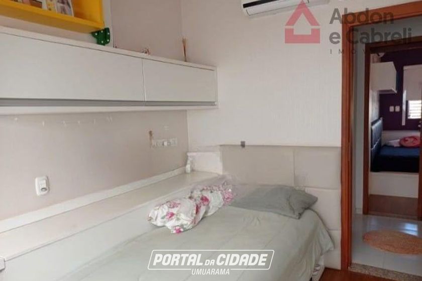 Casa &agrave; venda - 337m&sup2; - Jardim Veleiros