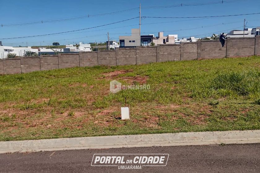 Terreno &agrave; venda - 326m&sup2; - Condom&iacute;nio Paysage Unique
