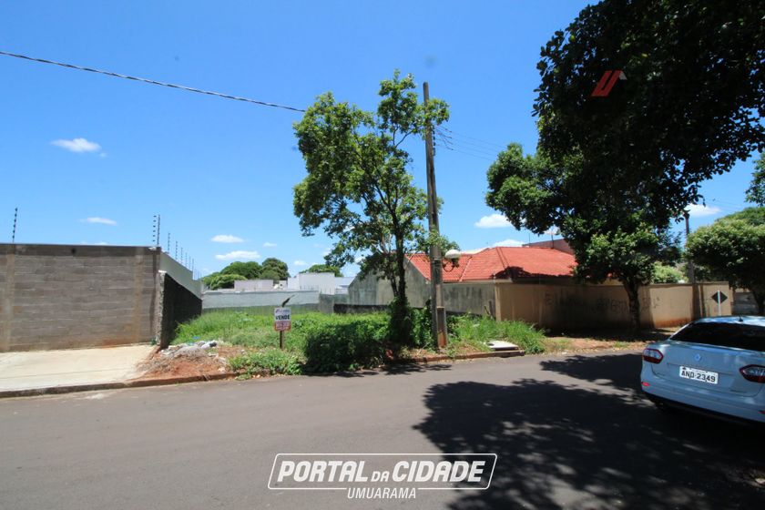 Terreno &agrave; venda - 360m&sup2; - Jardim Rotary