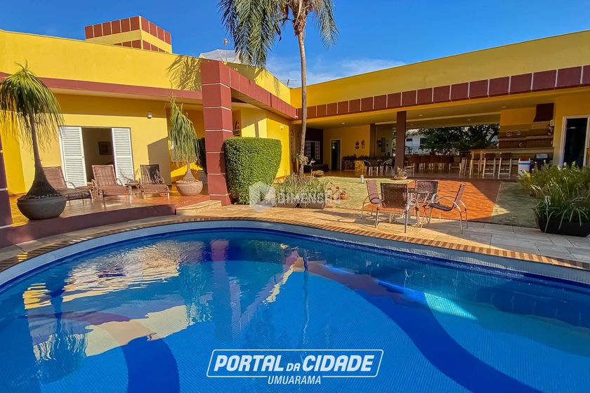 Casa &agrave; venda - 510m&sup2; - Zona II