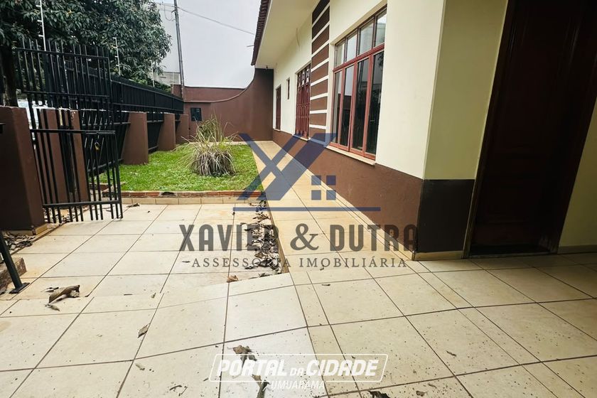 Casa para alugar - 137m&sup2; - Zona II