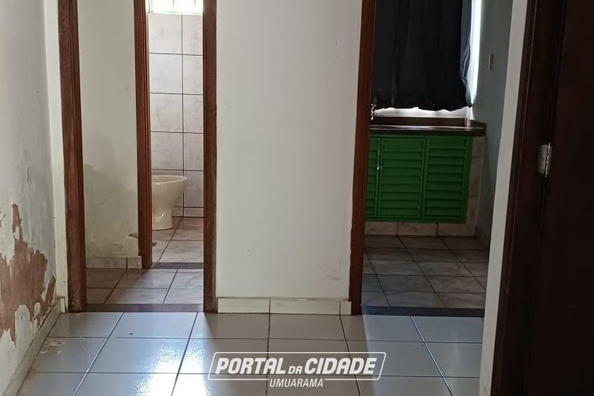 Sal&atilde;o Comercial para alugar - 180m&sup2; - Zona VI