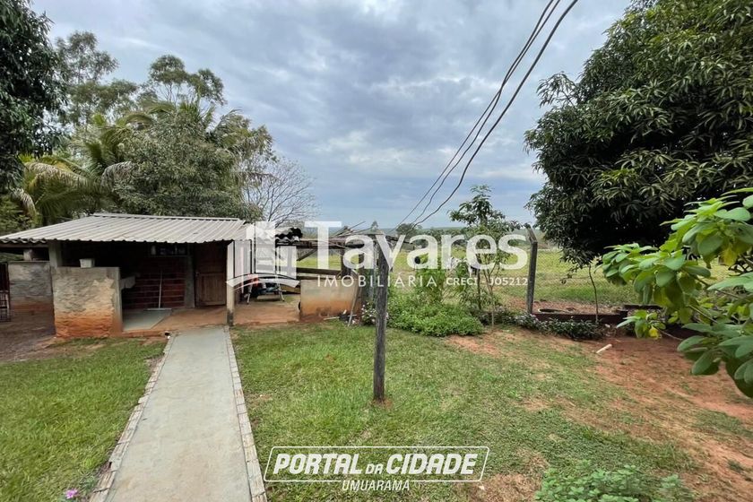 Ch&aacute;cara &agrave; venda - 33000m&sup2; - &Aacute;rea Rural de Umuarama