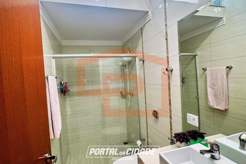 Casa &agrave; venda - 214m&sup2; - Jardim Tamoio