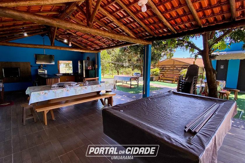 Ch&aacute;cara &agrave; venda - 160m&sup2; - Jardim Pac&iacute;fico