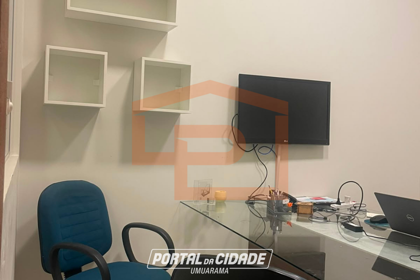 Sala Comercial para alugar - 170m&sup2; - Zona III