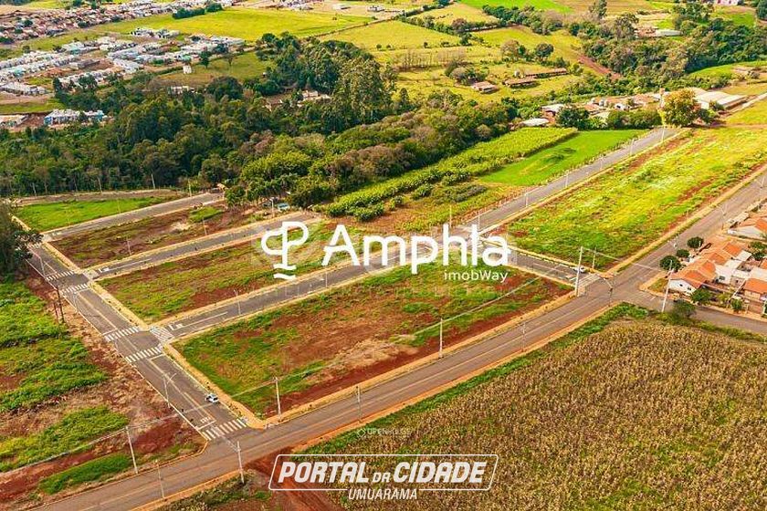 Terreno &agrave; venda - 250m&sup2; - Centro