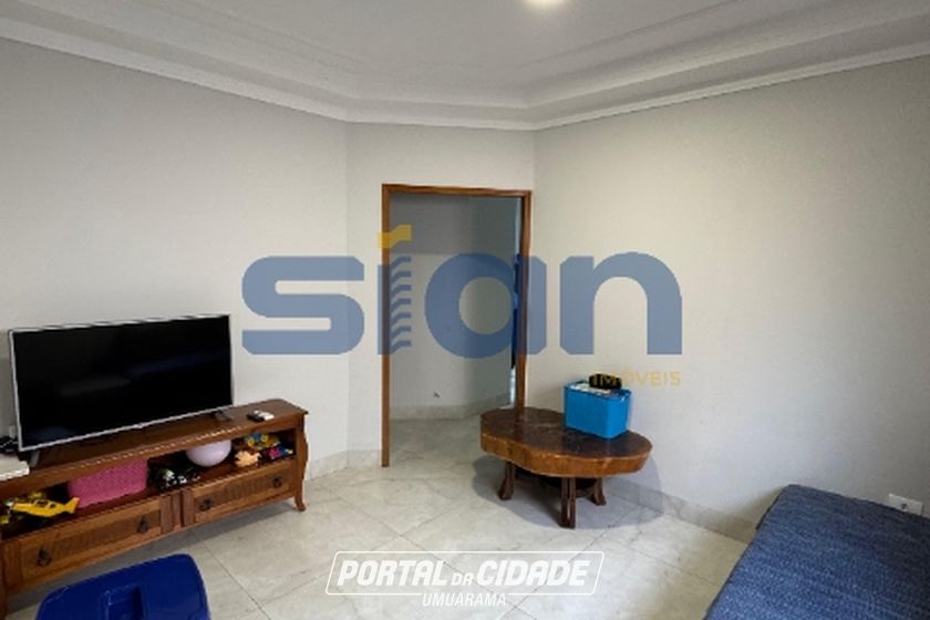 Casa &agrave; venda - 206m&sup2; - Jardim Para&iacute;so