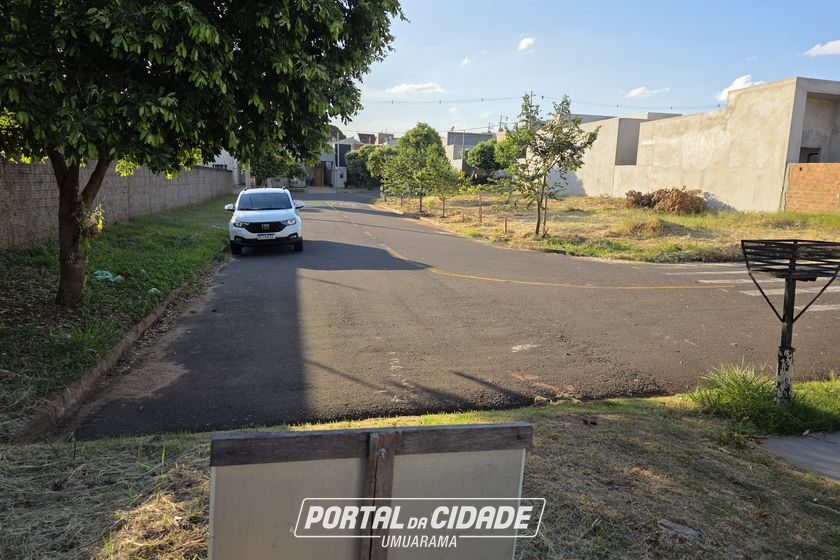 Terreno &agrave; venda - 129m&sup2; - Jardim Lopes II