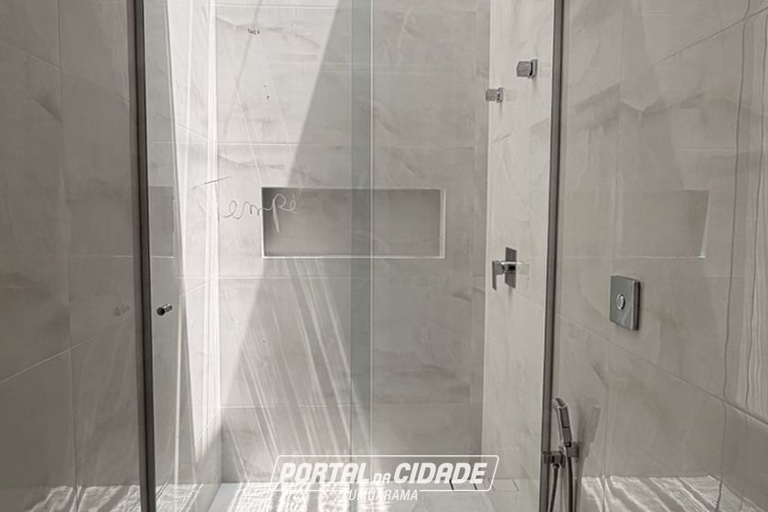 Casa &agrave; venda - 155m&sup2; - Paysage Essenza Condom&iacute;nio