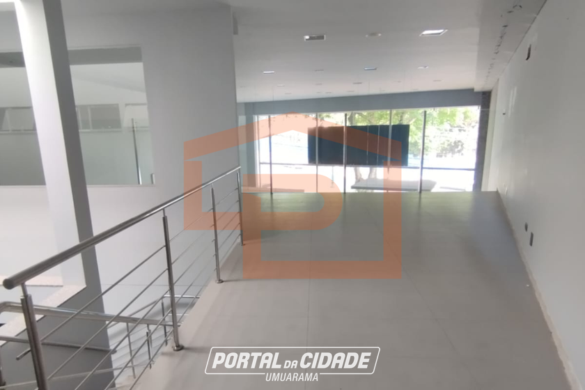 Sal&atilde;o Comercial para alugar - 432m&sup2; - Zona III