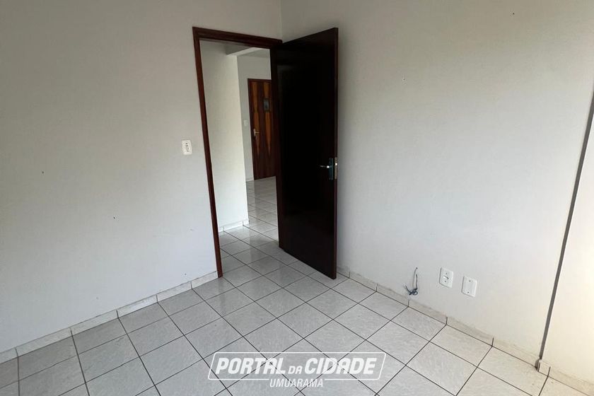 Apartamento para alugar - 60m&sup2; - Zona III