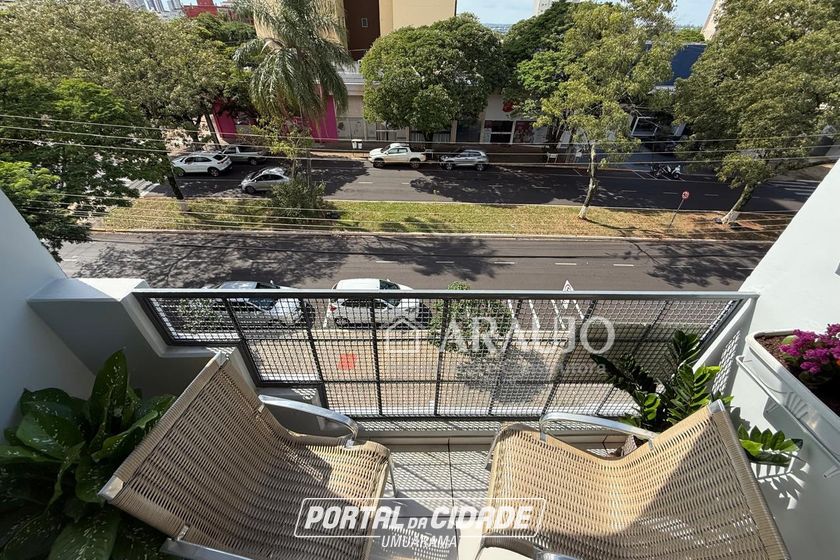 Apartamento &agrave; venda - 89m&sup2; - Zona I