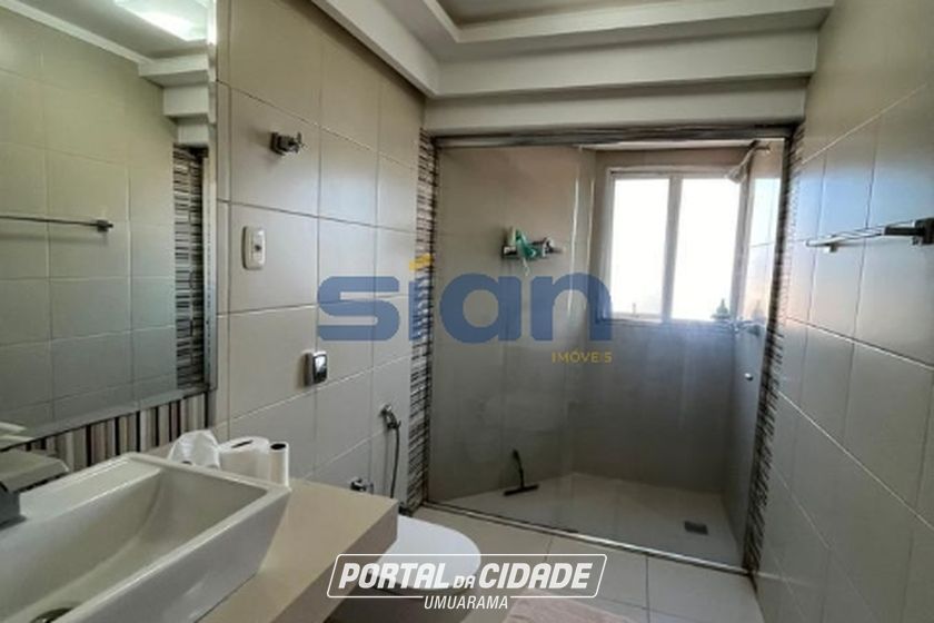 Apartamento para alugar - 378m&sup2; - Zona III