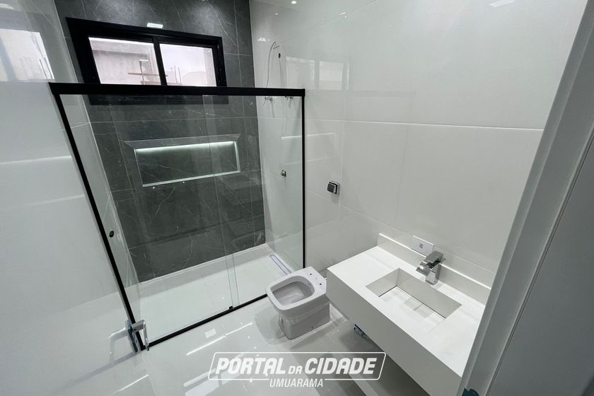 Casa &agrave; venda - 152m&sup2; - Paysage Essenza Condom&iacute;nio